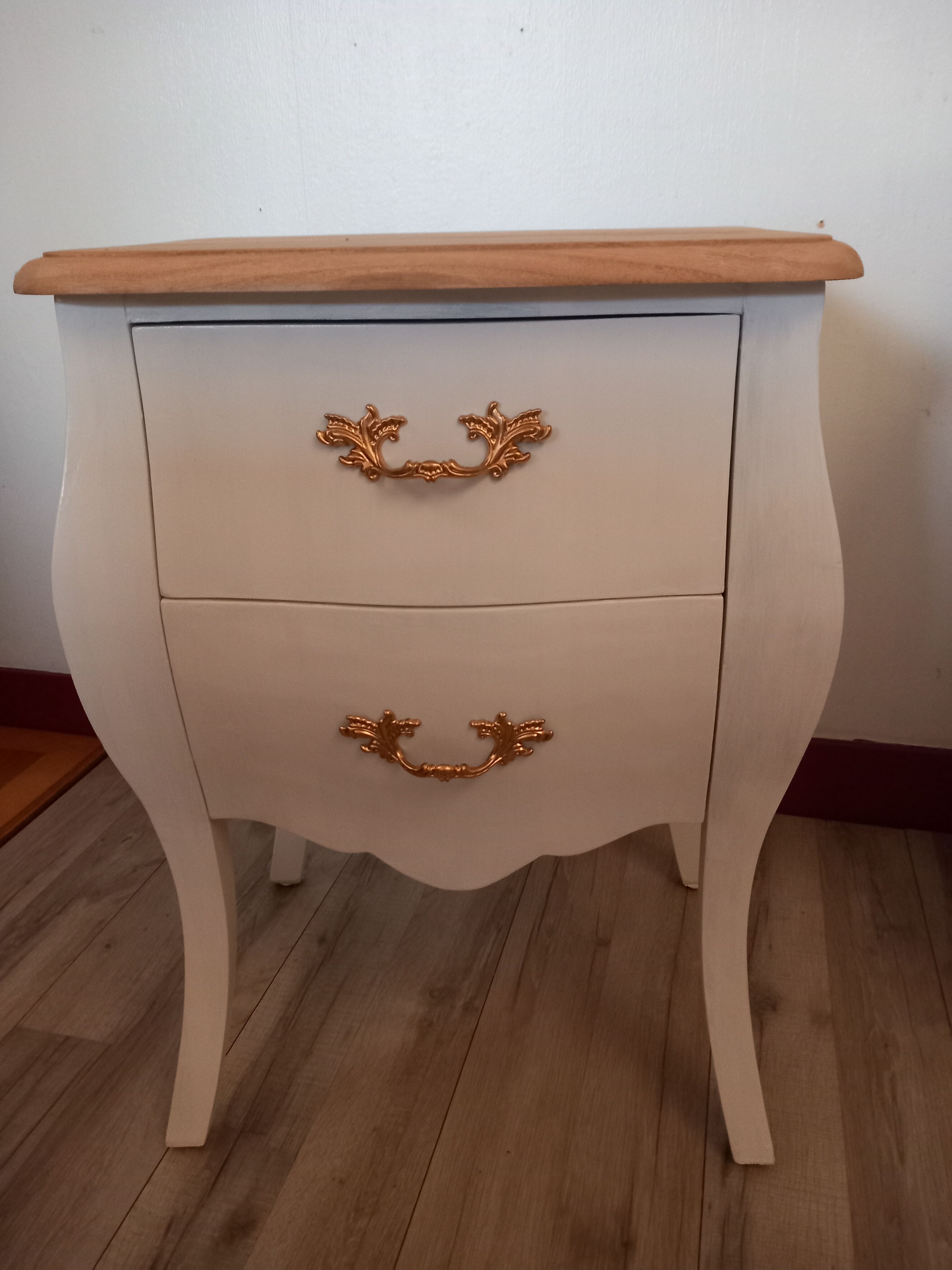 Louis XV style chest of drawers