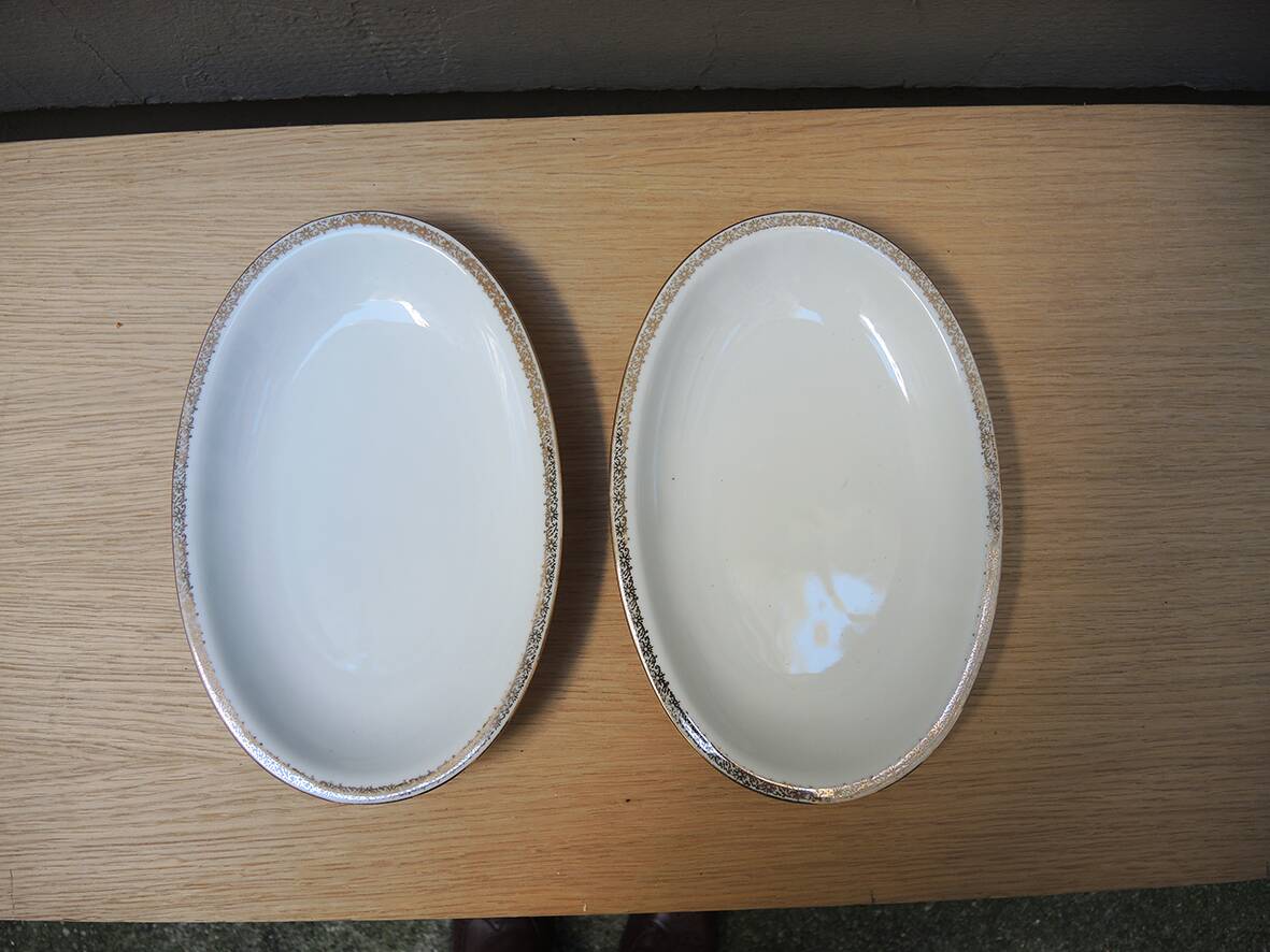 2 Old Small Oval Dishes - Rheinpfalz Hartporzellan Germany