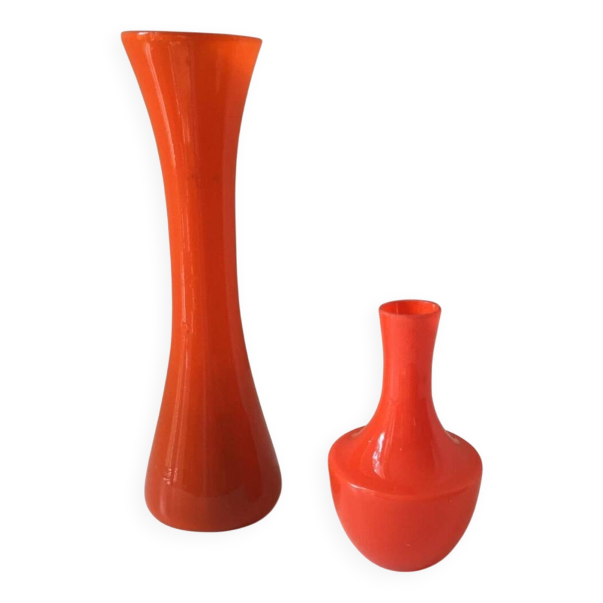 Set of 2 Vintage 1970s orange bud vases