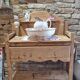 Table de toilette