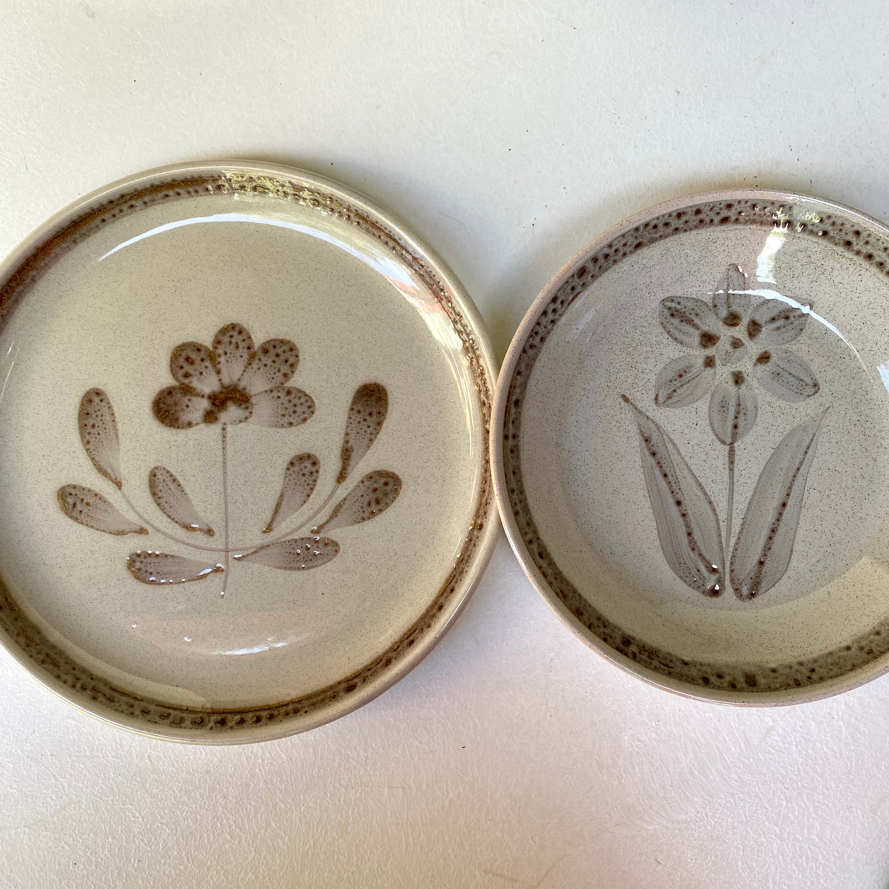 Vintage hollow plates Sarreguemines