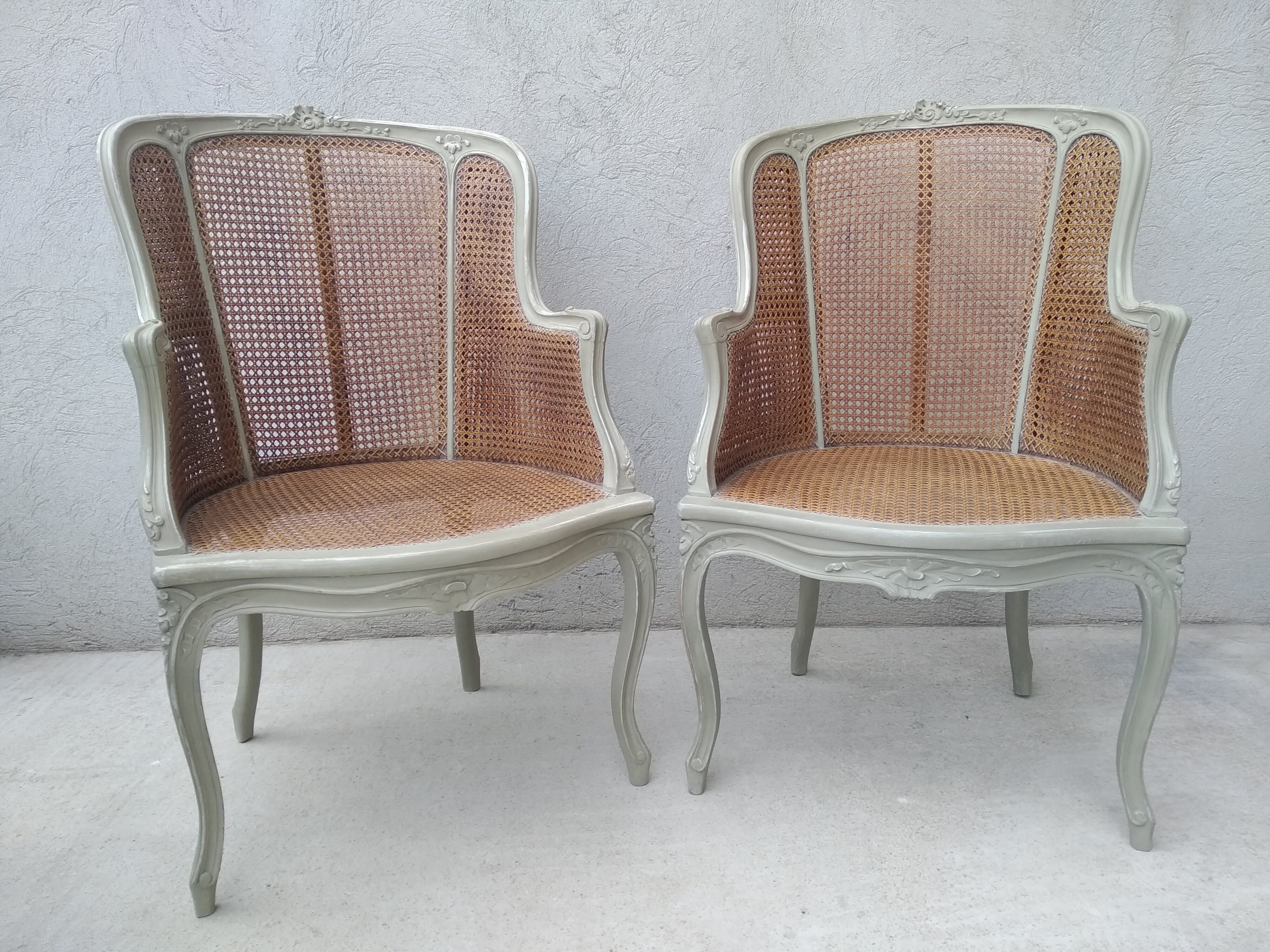 Salon Louis XV with double patinated cannage