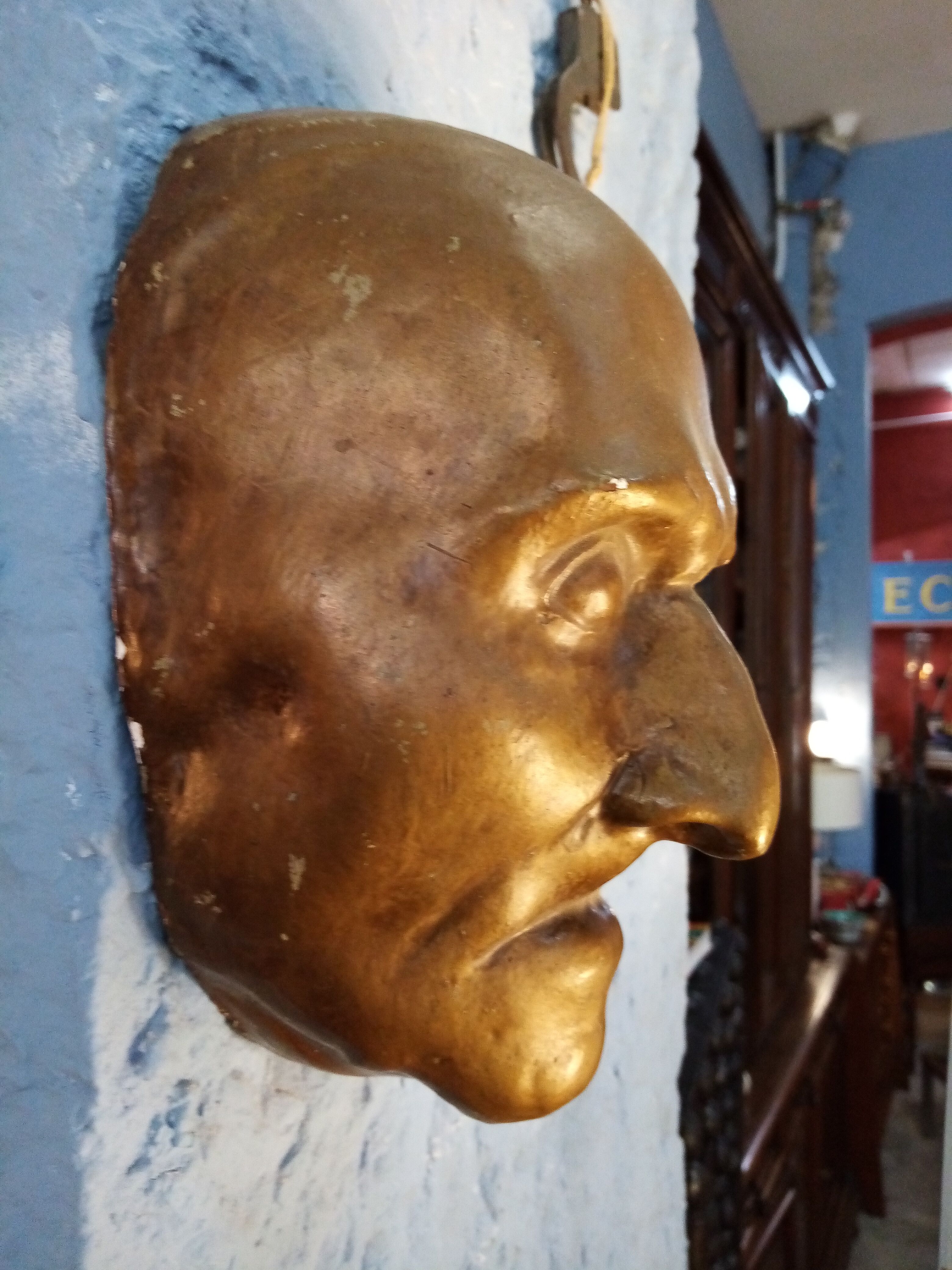 Plaster head