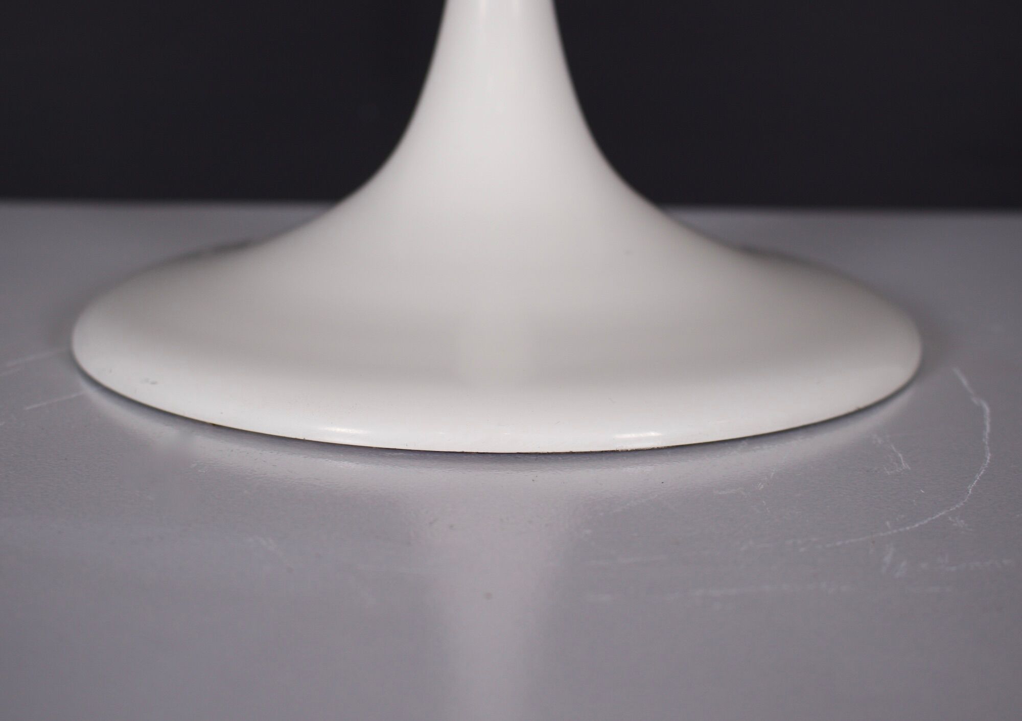 Eva Renée Nele, Temde "Tulip" Lamp