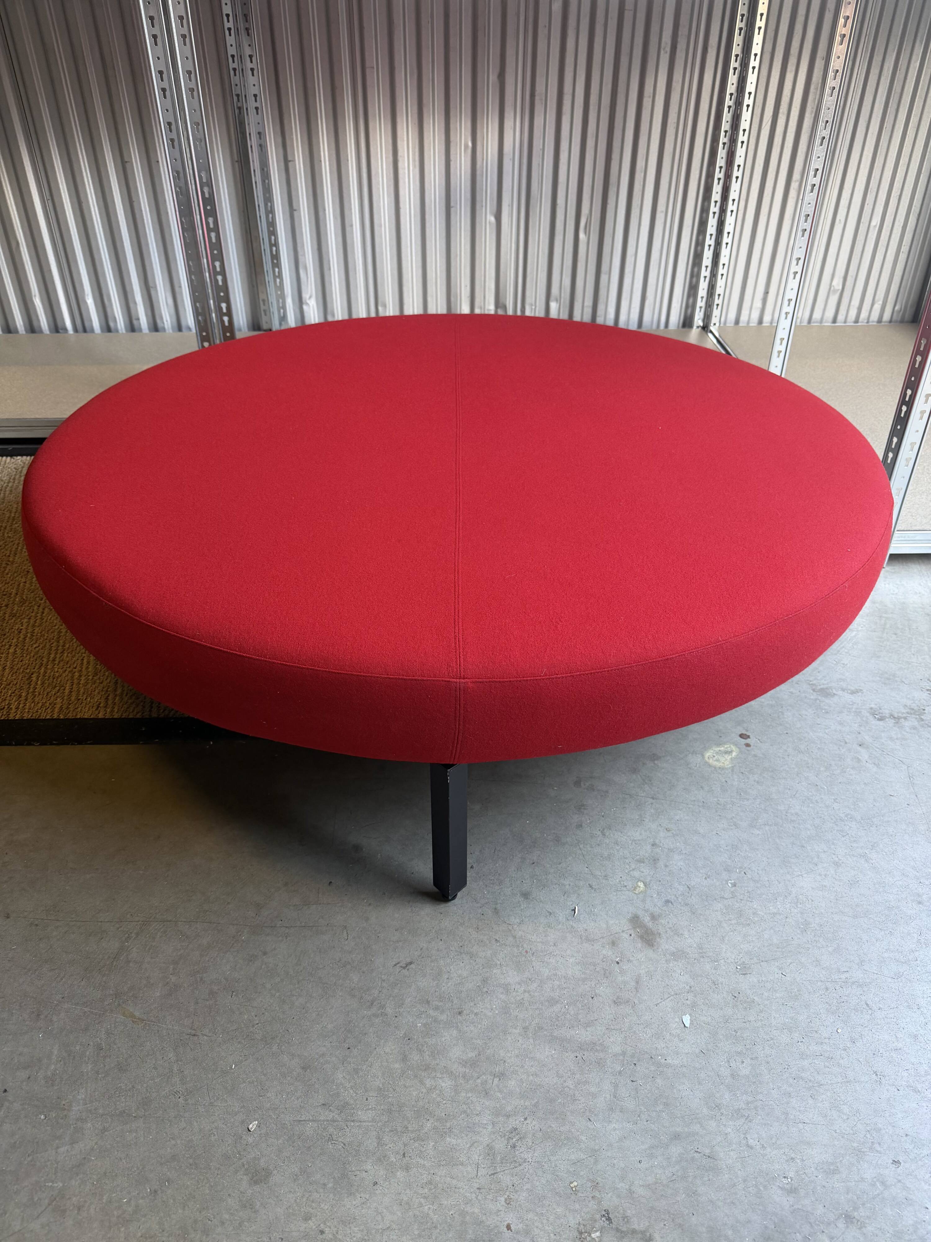 MOROSO - Grand Round Pouf Freeflow Gordon Guillaumier 146 cm