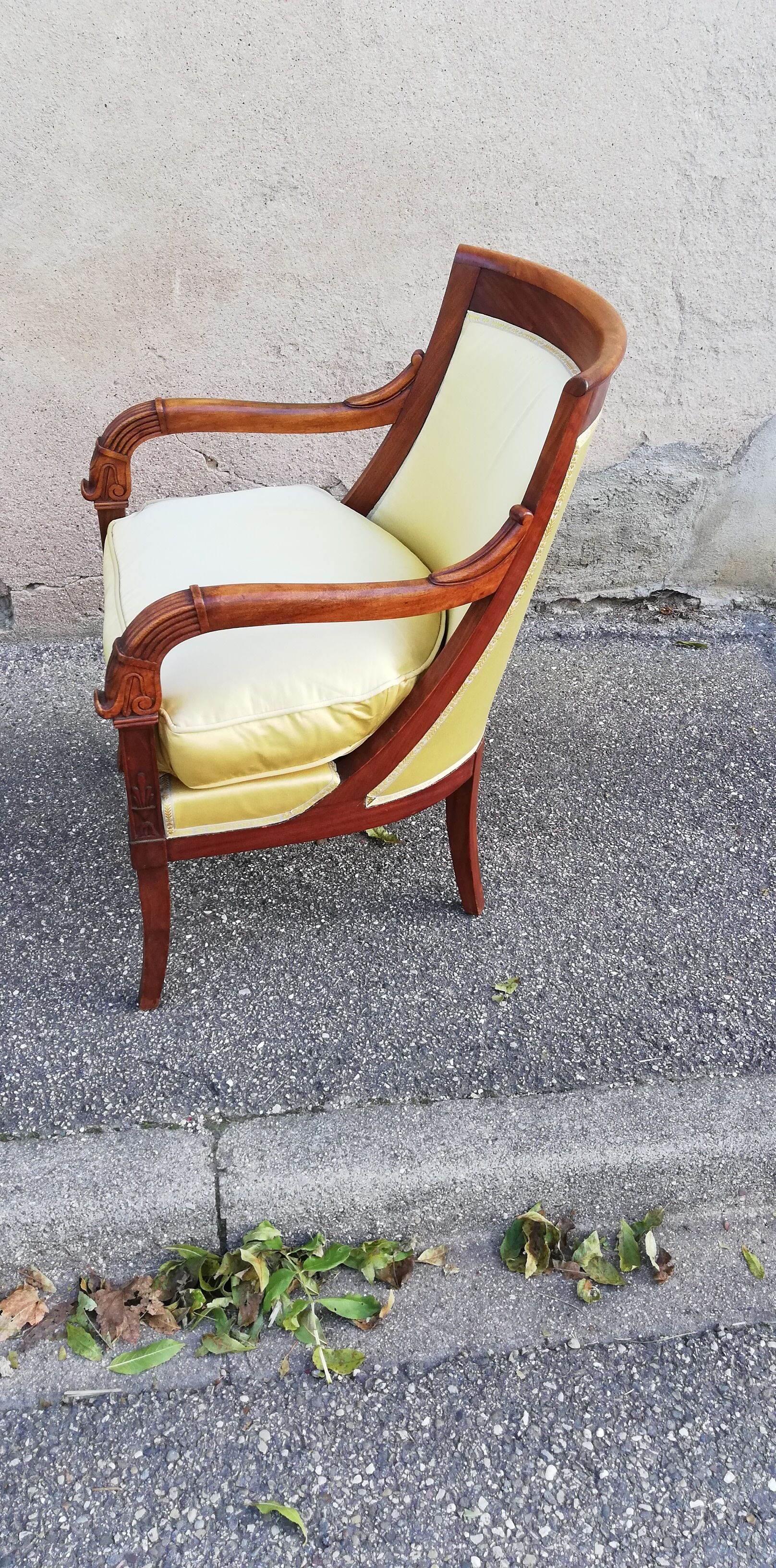 Armchair empire walnut