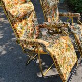 Pair of flowery deckchairs Lafuma 70s