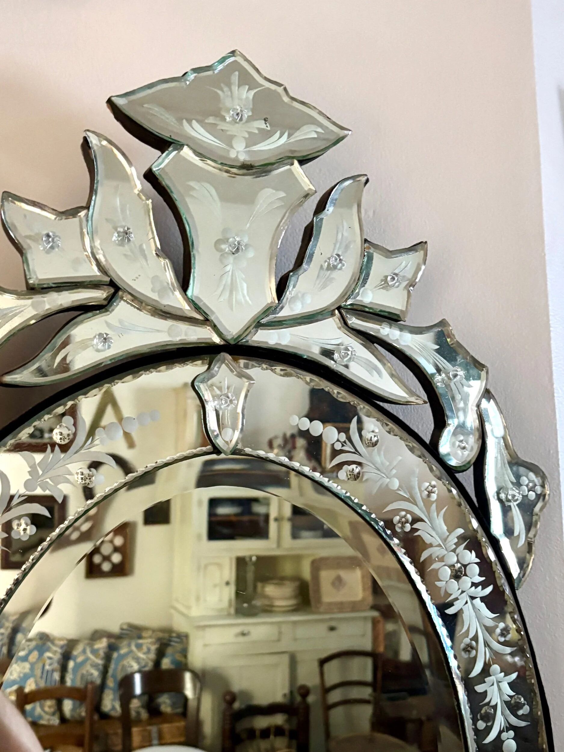 Venetian mirror 99 x 51 cm