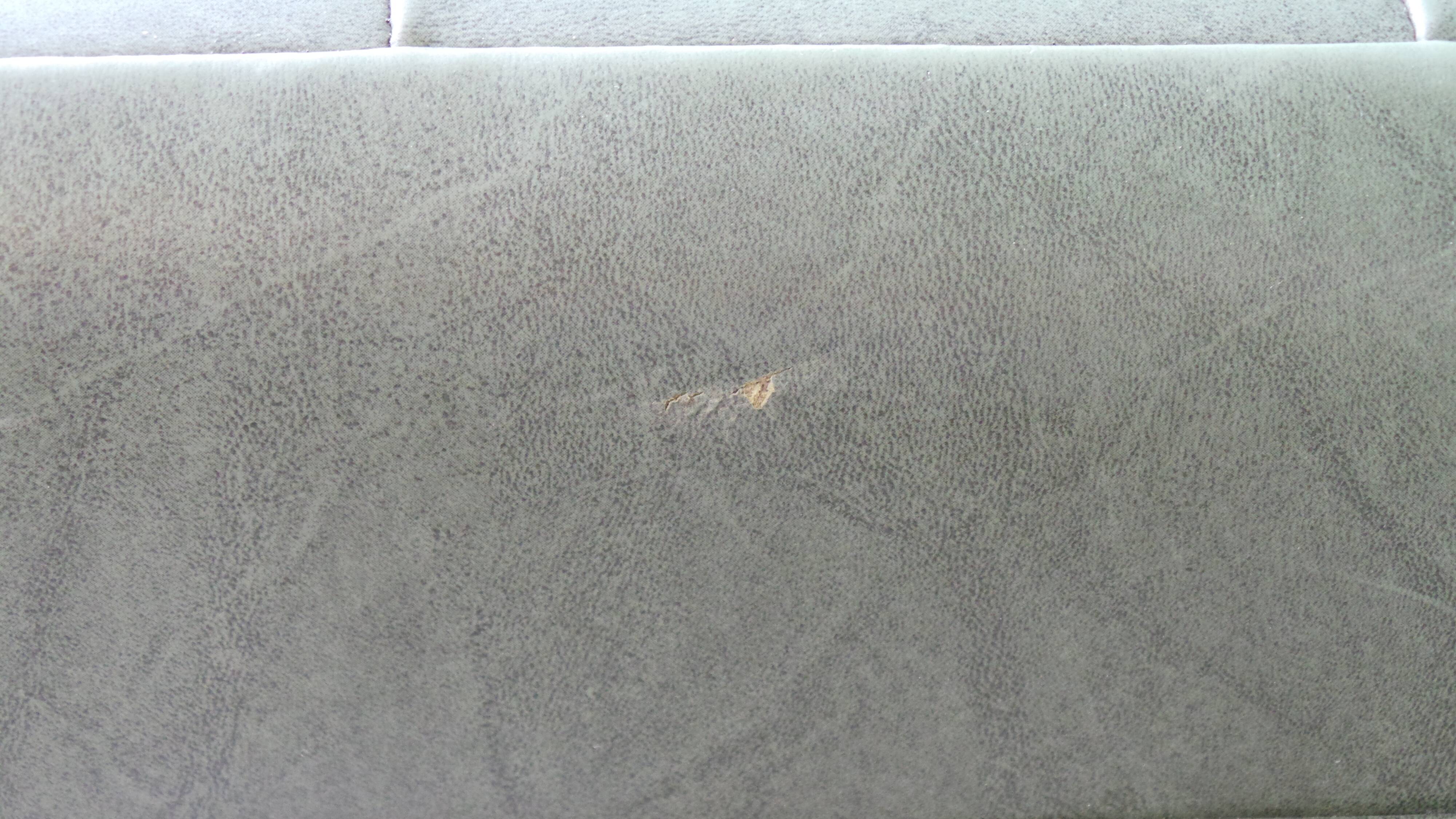 Stool footrest in green skaï