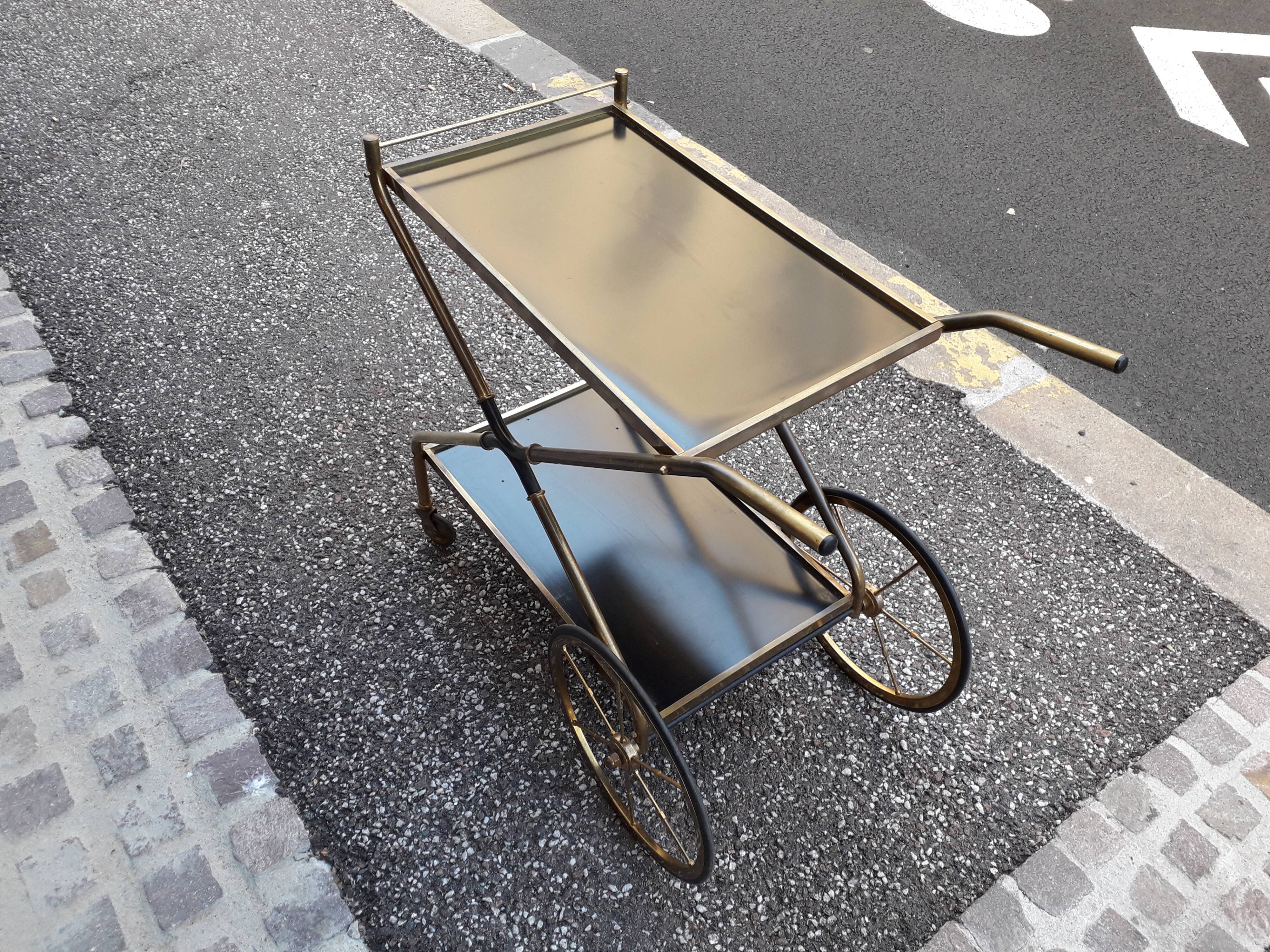 Vintage wheeled service