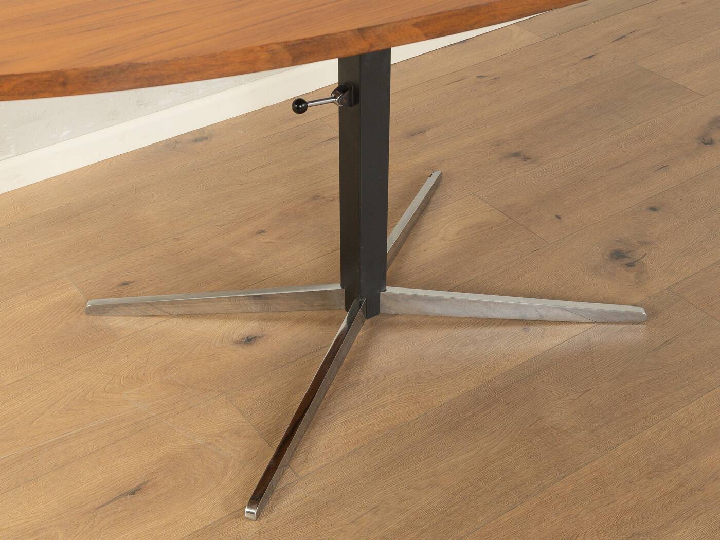 Height-adjustable coffee table by Wilhelm Renz (1960s)