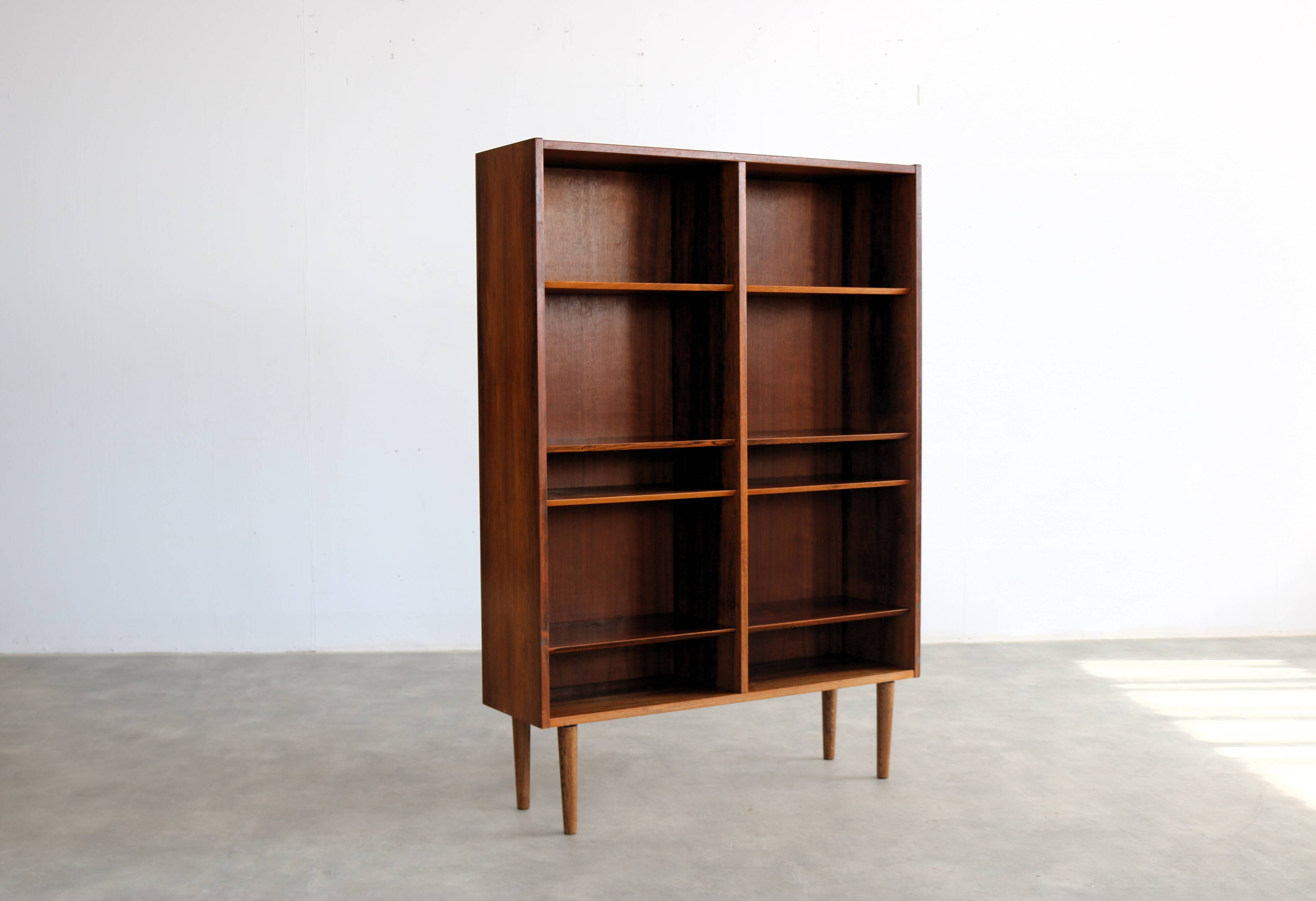 Vintage bookcase | cabinet | 1960s | Hundevad