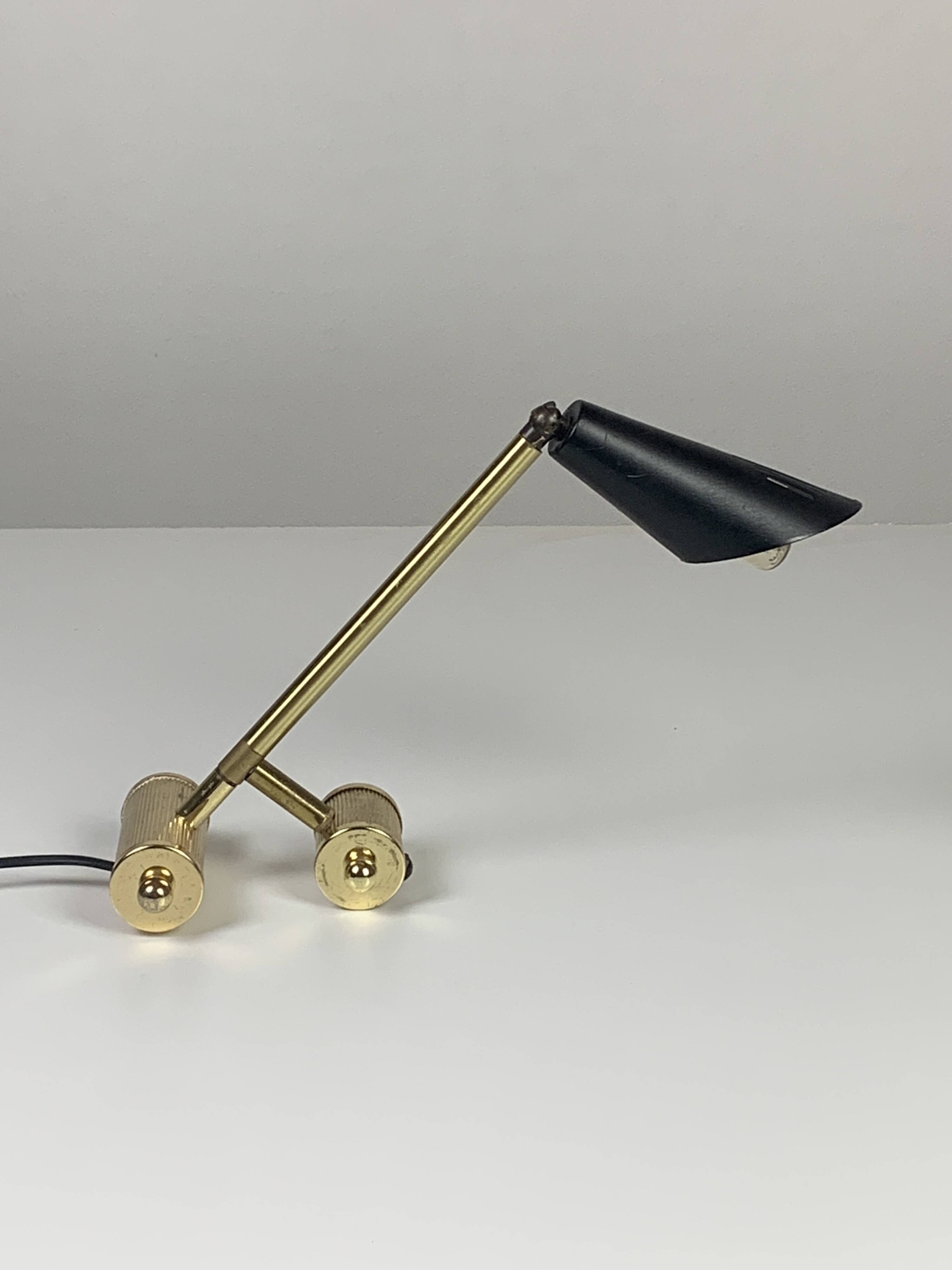 Small midcentury adjustable diabolo counter balance architectural desk lamp, 1960s