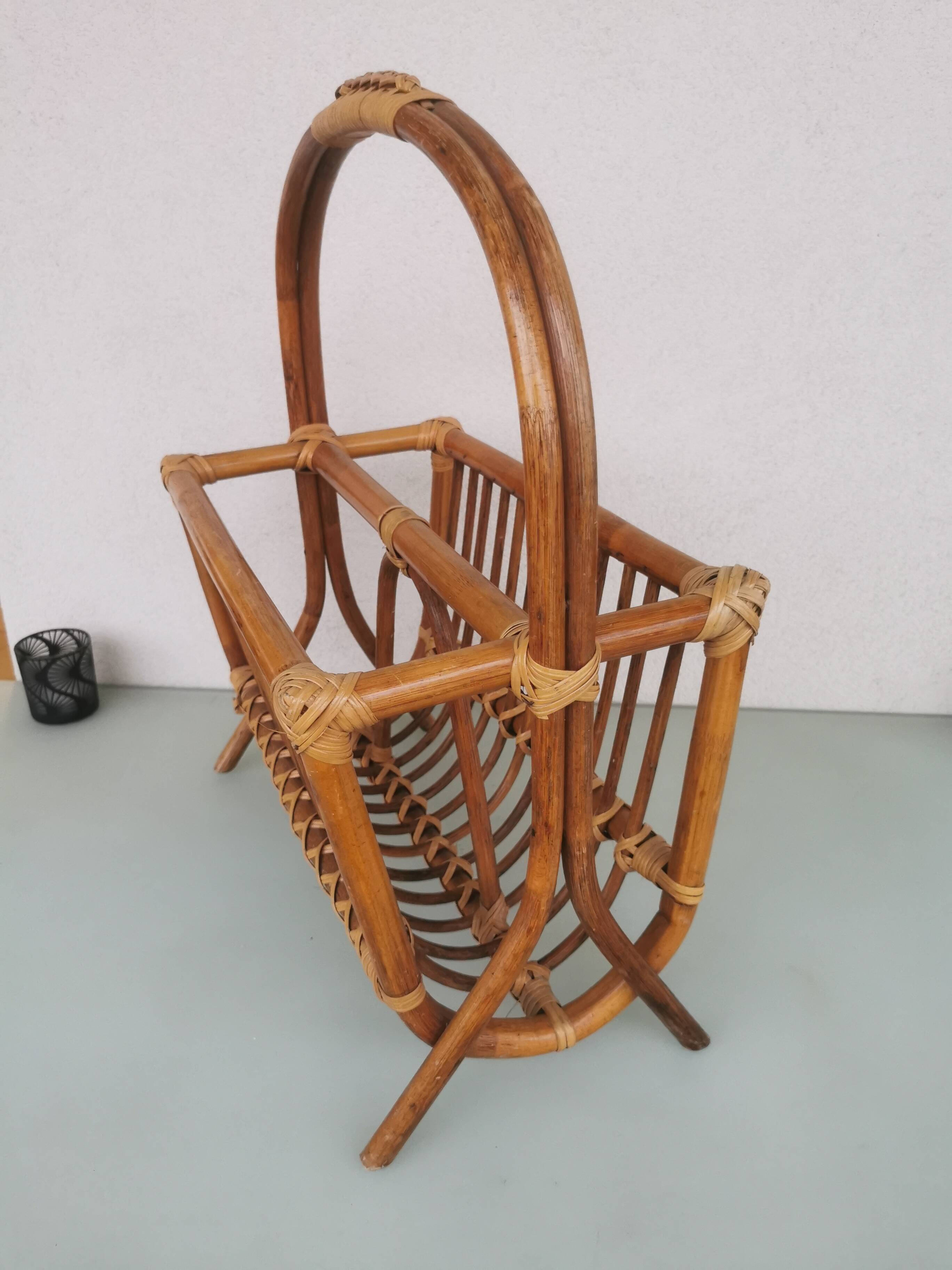 Rattan magazine rack