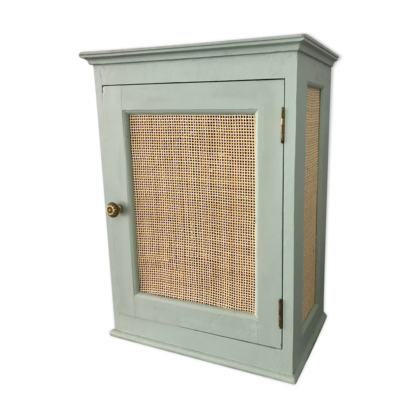 Medicine cabinet