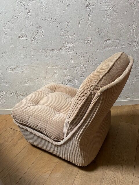 Armchair model Orchidée by Michel Cadestin, Airborne 70