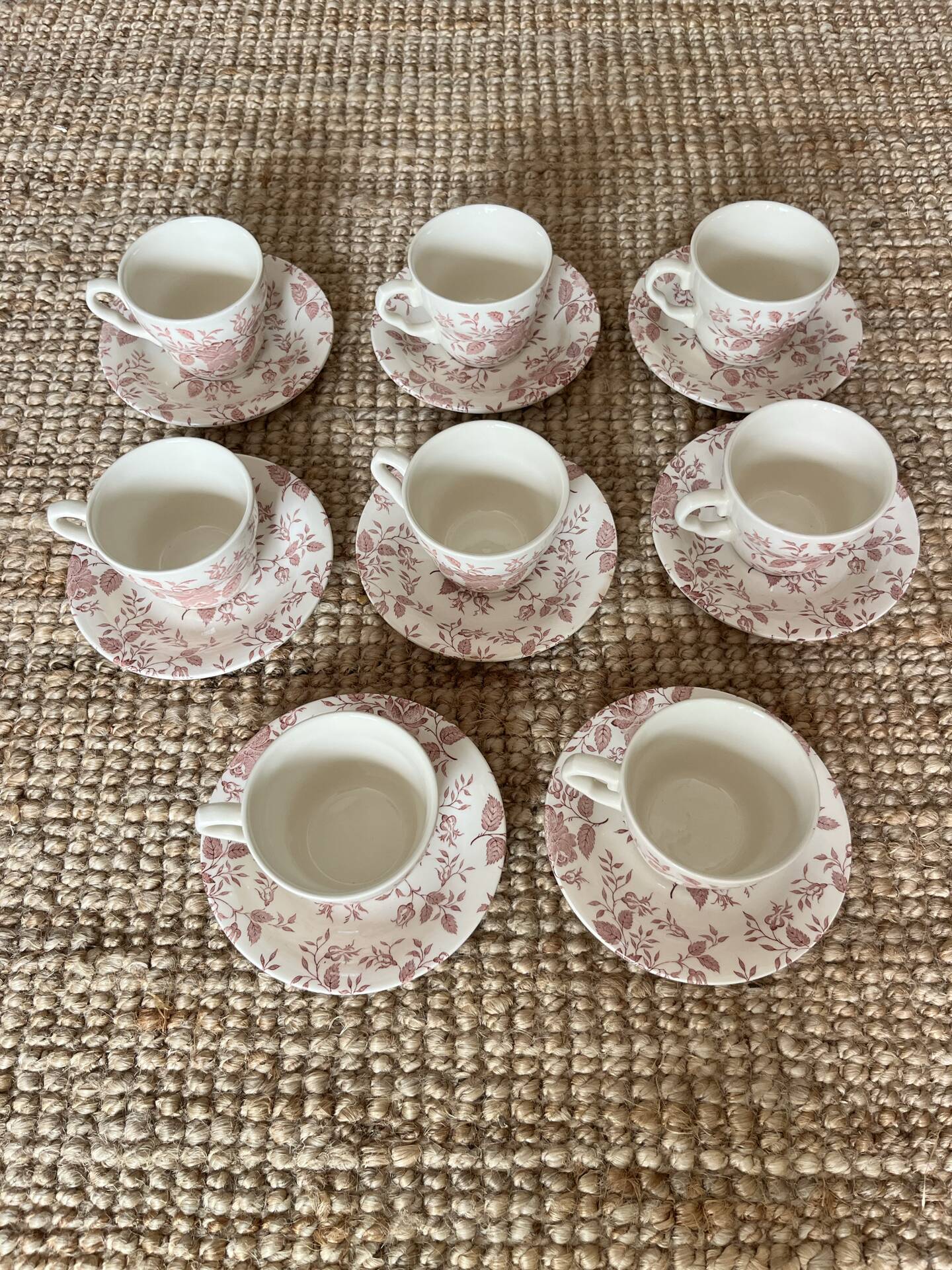 8 tasses à thé