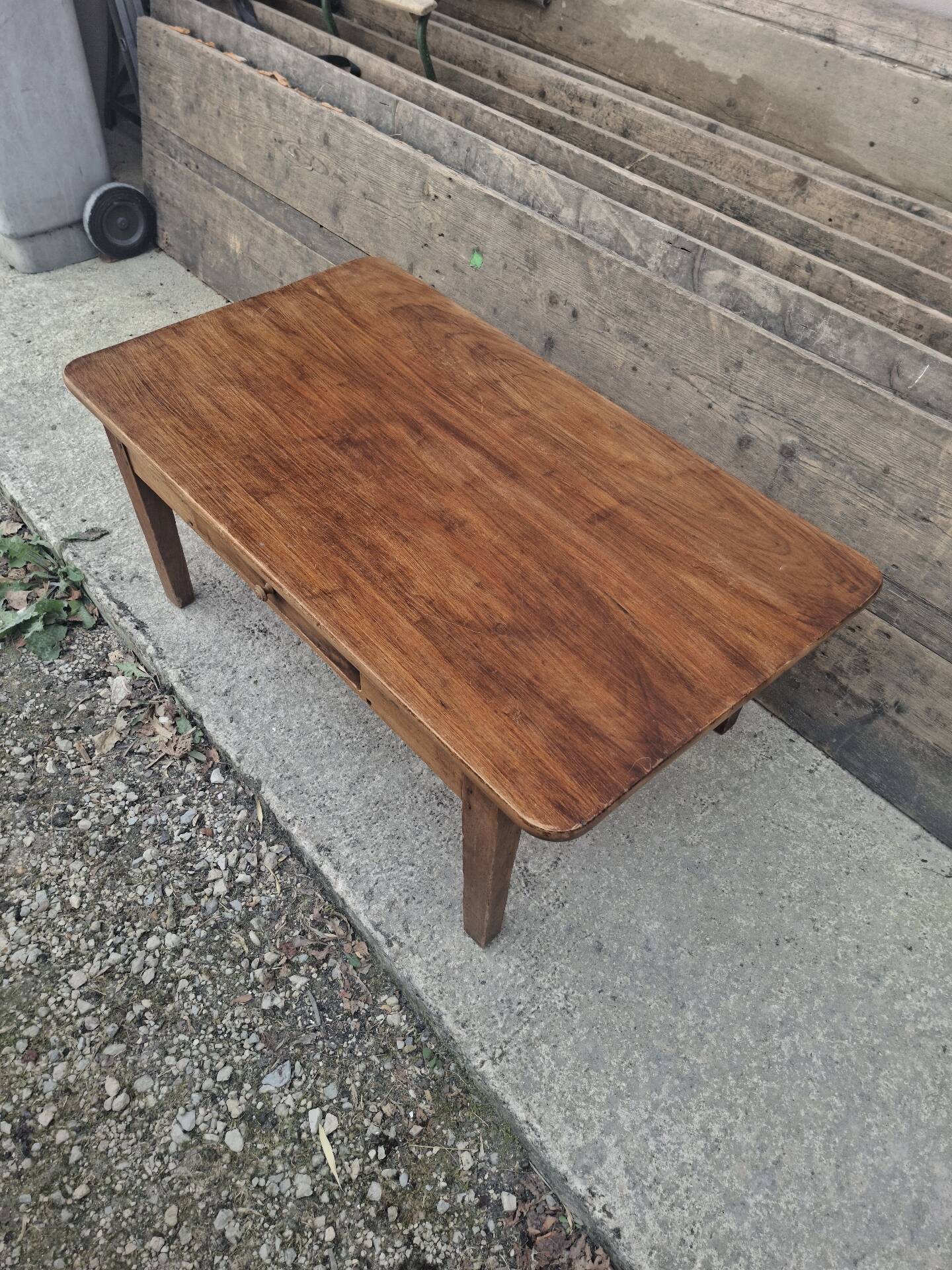 Rustic coffee table from the early 1900s.
