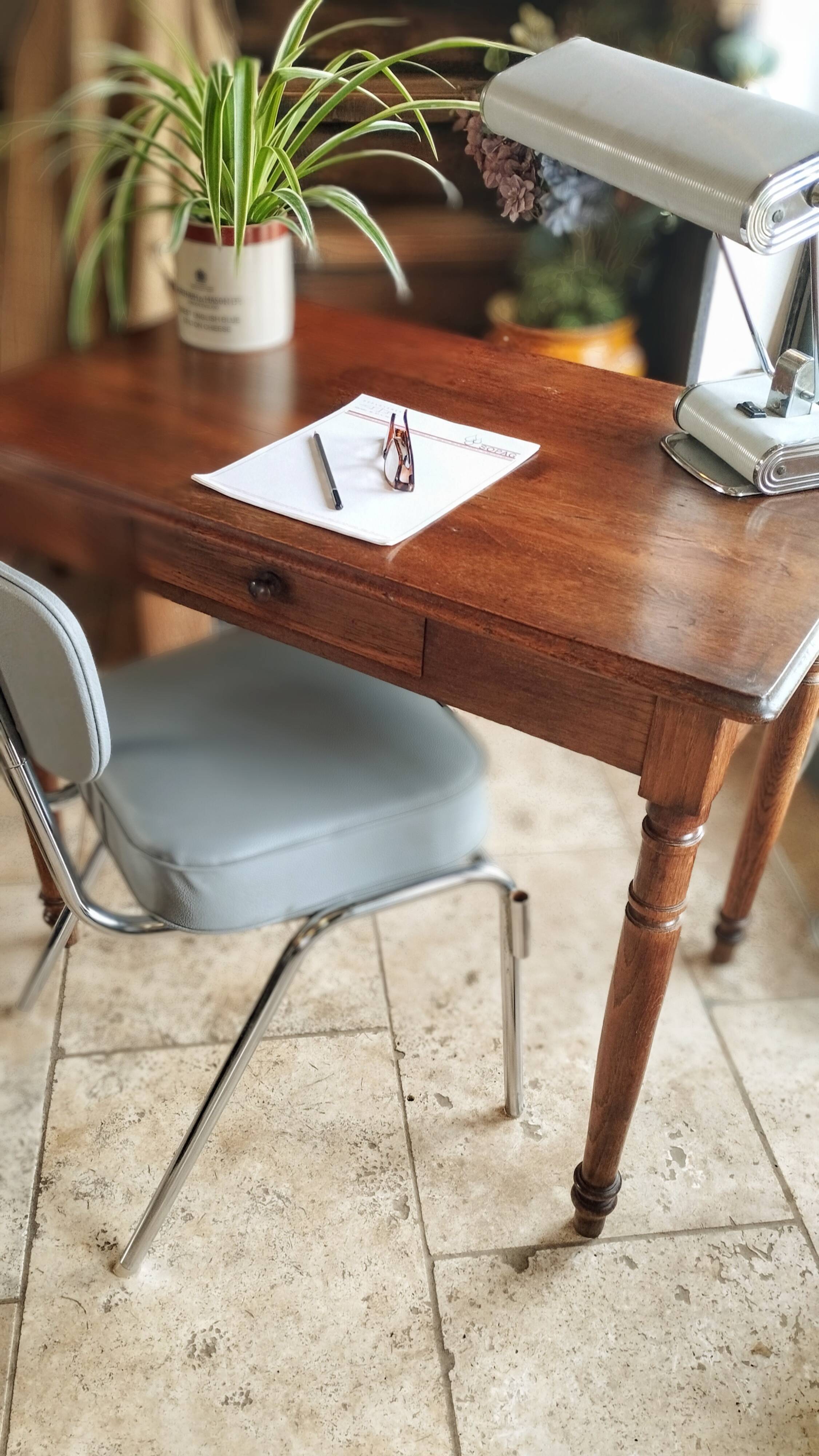 Early 20th century oak side table