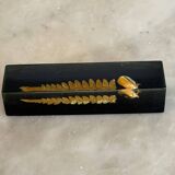 Resin knife holder