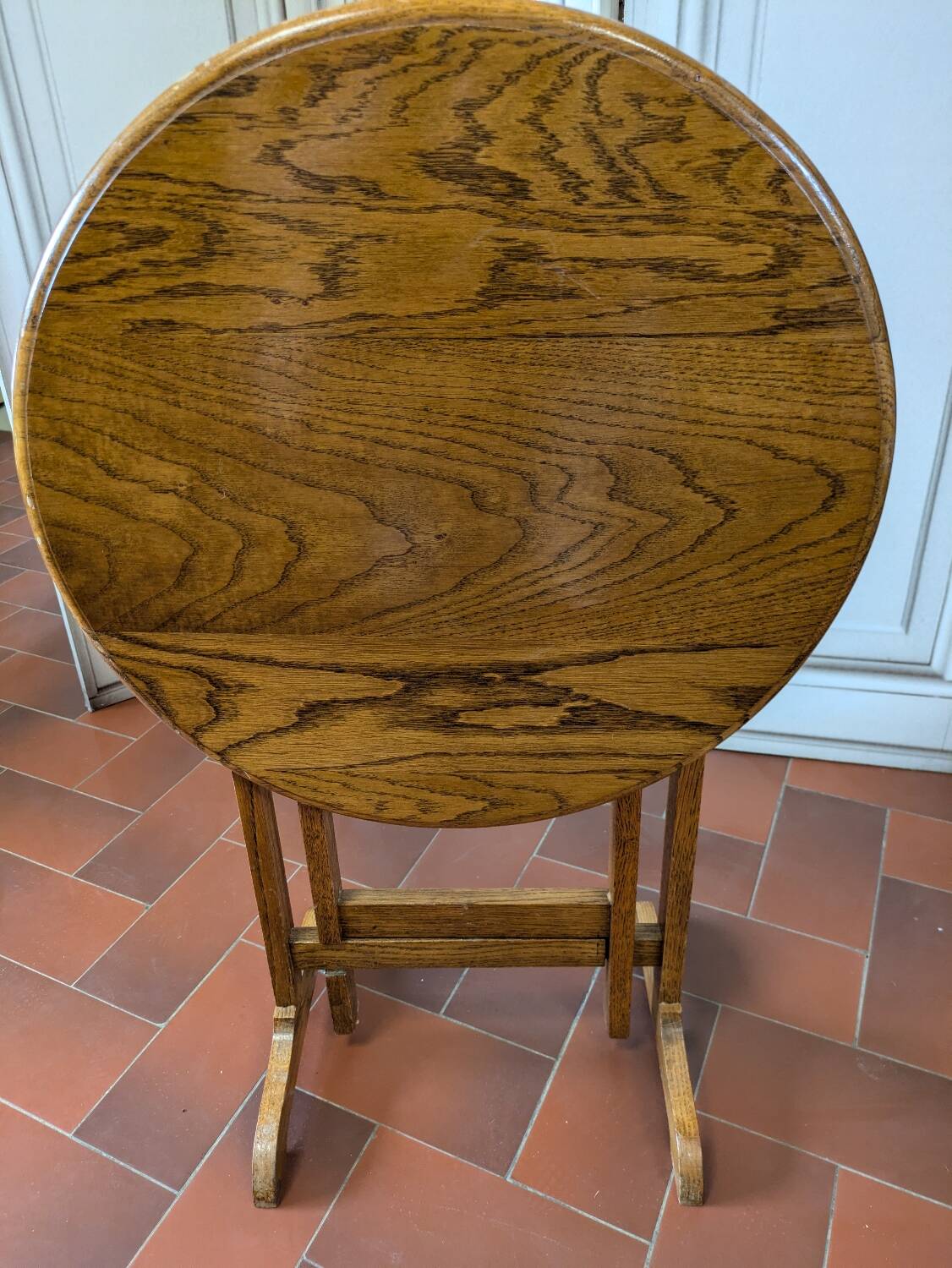 Folding side coffee table