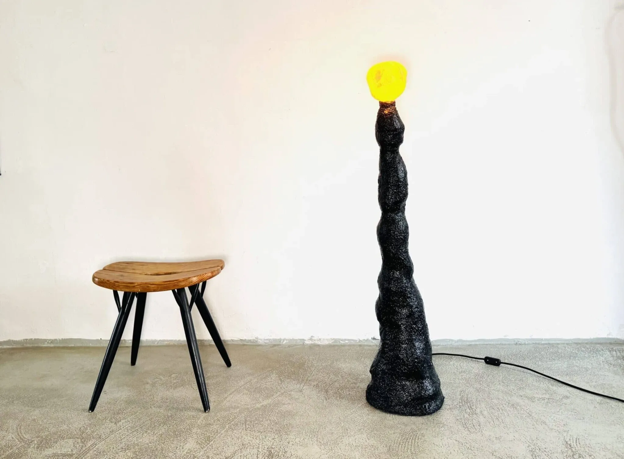 Lampe de sol Black Meteor par Jonathan Bocca pour Job Studio, Italie, 2023