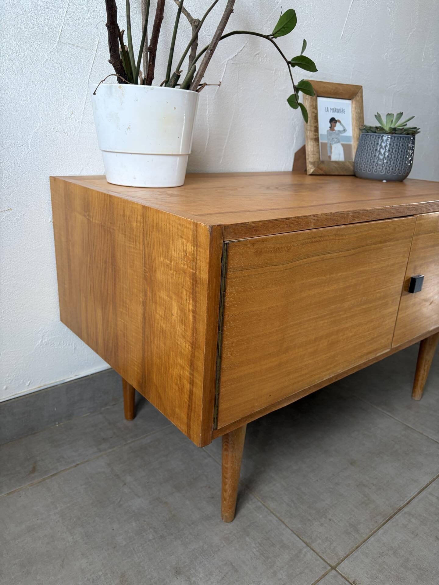 Vintage TV unit / sideboard