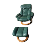 Relaxed chair with foot rests