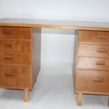 Second hand vintage desk serviced in our workshop 1960 Sweden