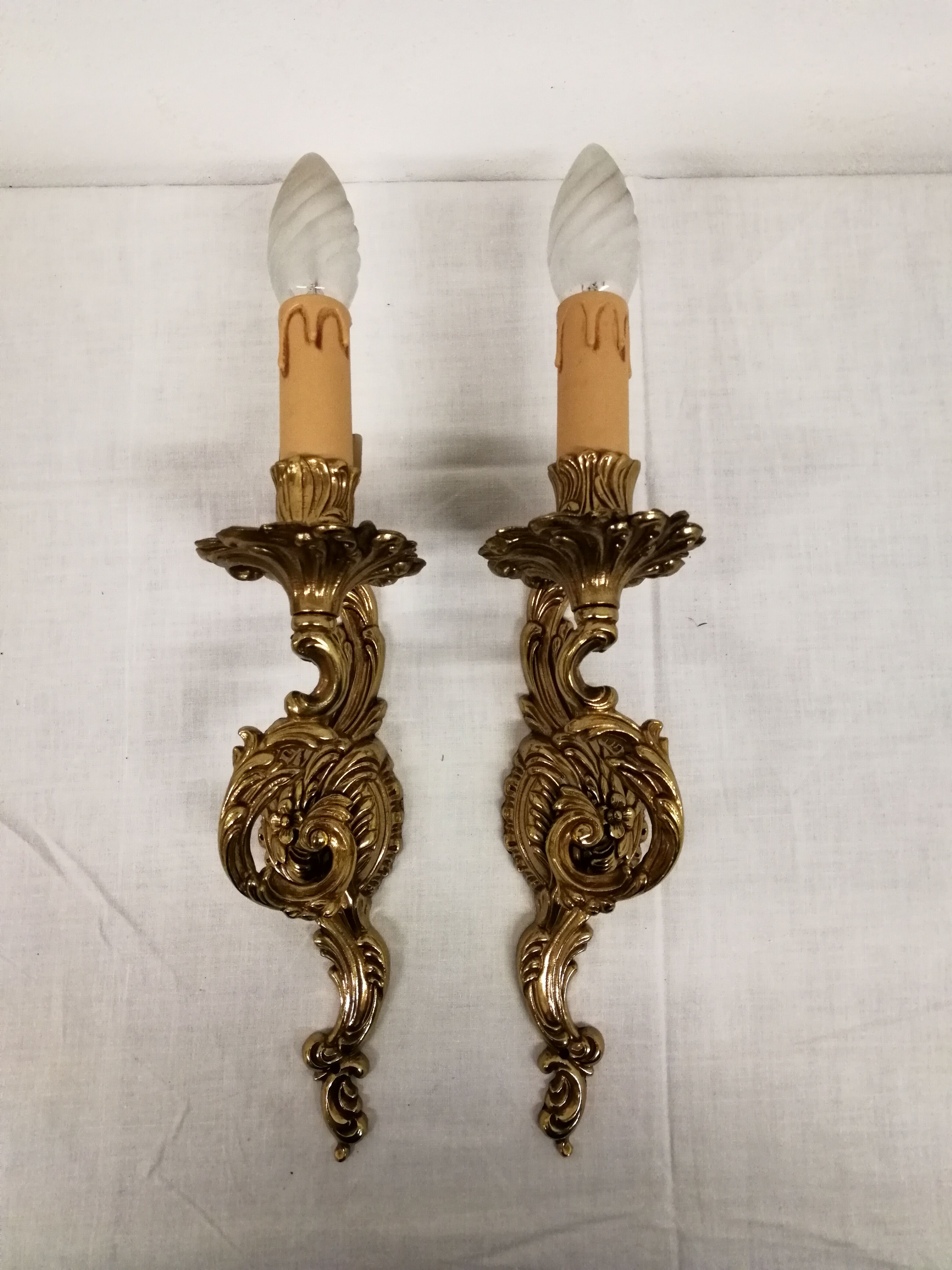 Pair of bronze wall lamps