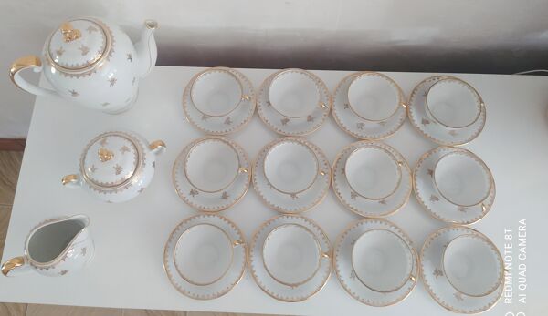 Service à café complet en porcelaine de Limoges