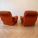 Paire de fauteuils en velours côtelé orange, années 70