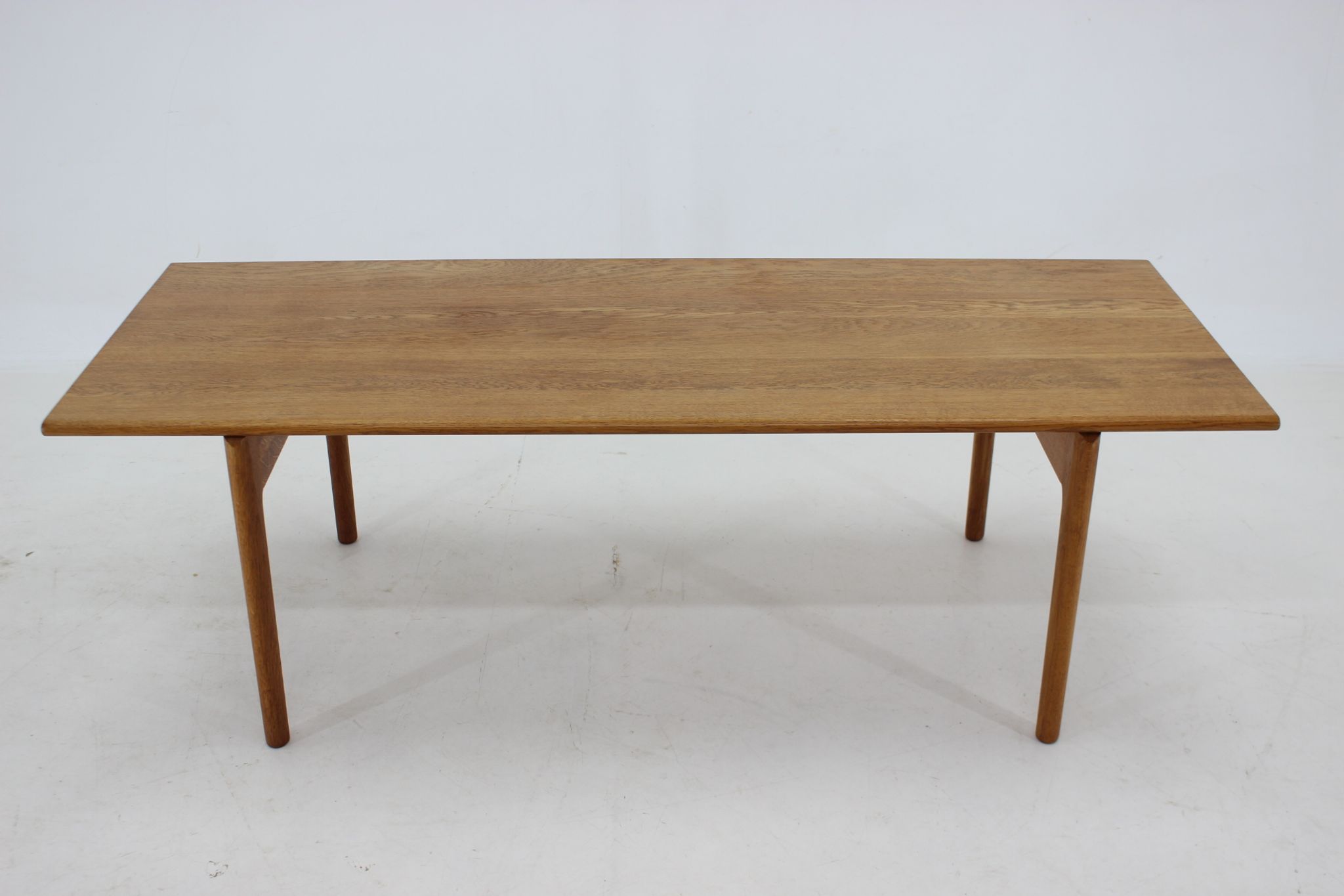 1960s Hans J Wegner Solid Oak Coffee Table 'AT-15' for Andreas Tuck, Denmark