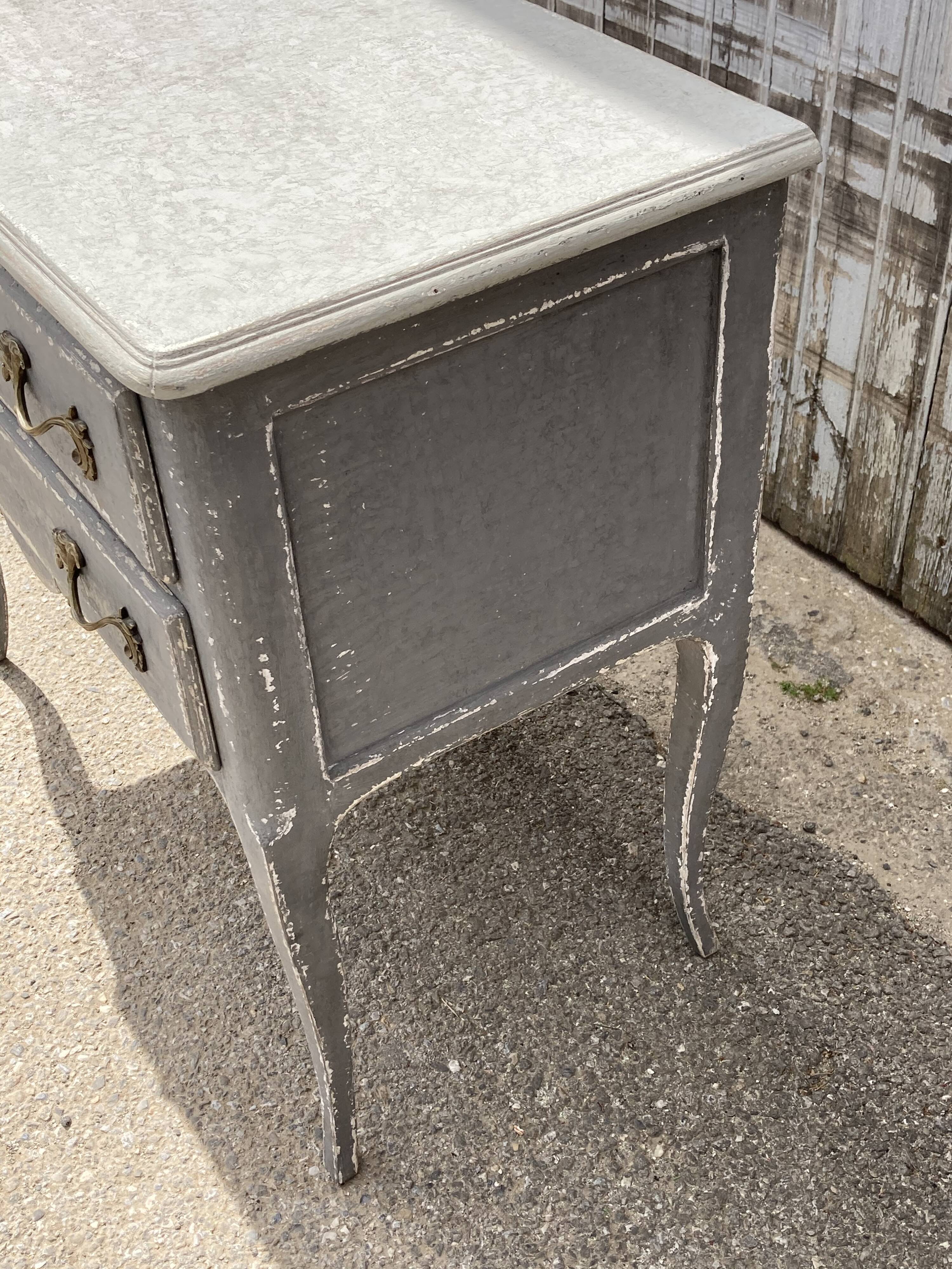 Convenient 2 Louis XV style drawers