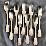 9 antique forks and 9 spoons grade 84 with classic décor