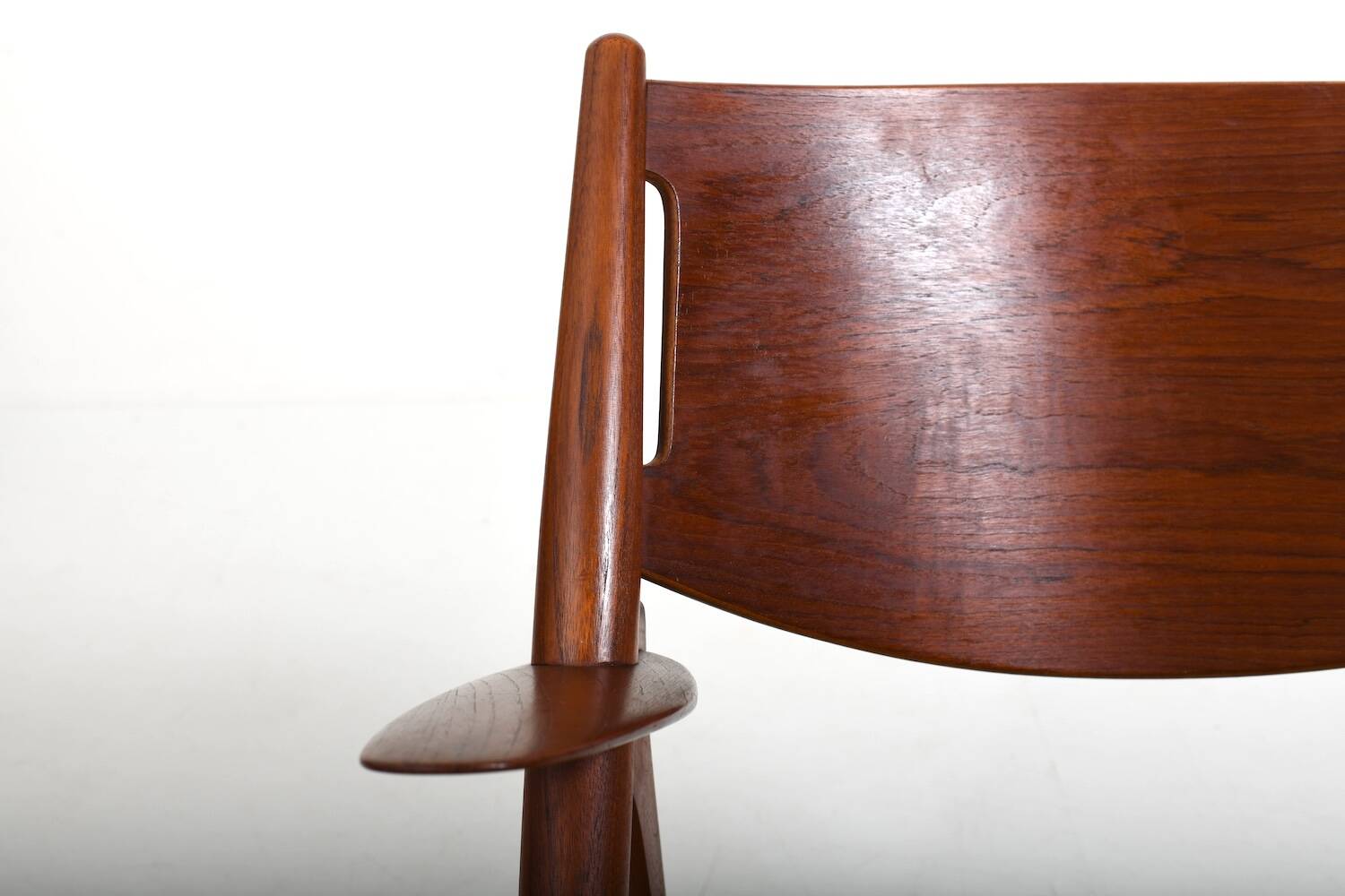 CH-28 Teak and Unika Vaev Easychair by Hans J. Wegner 1960s