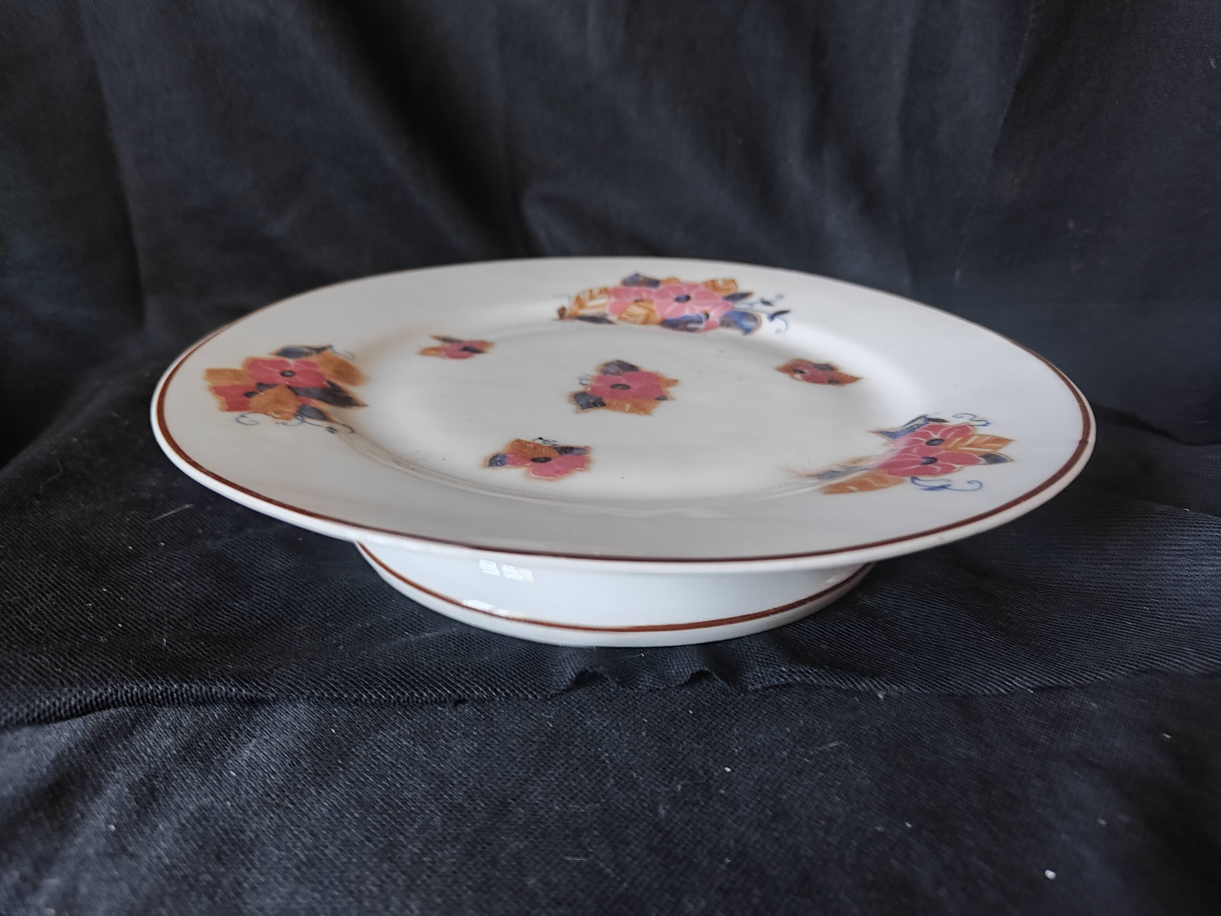 Porcelain A. Hache & Cie / Vierzon cake stand