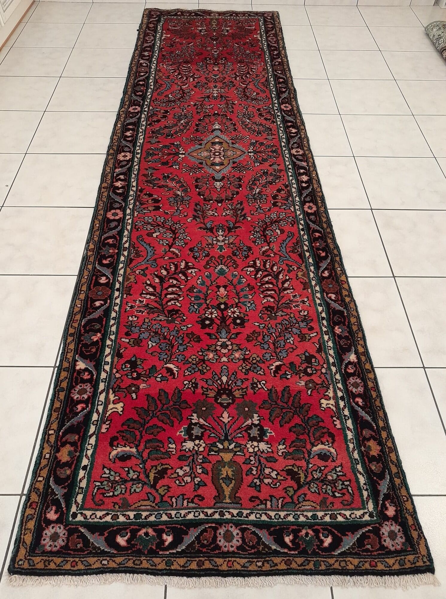 Handmade Persian Sarough hallway rug 320x84cm