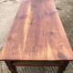 Table de ferme ancienne en cerisier massif avec 2 tiroirs et une tirette