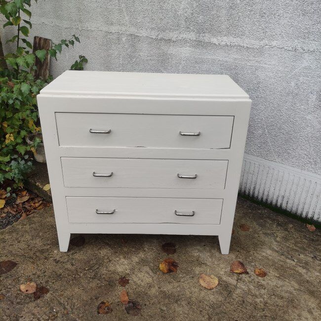Commode vintage