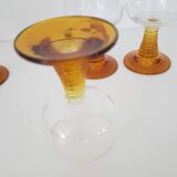 4 vintage foot glasses