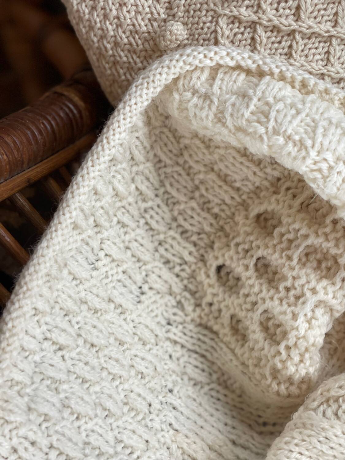 Pure natural wool English blanket