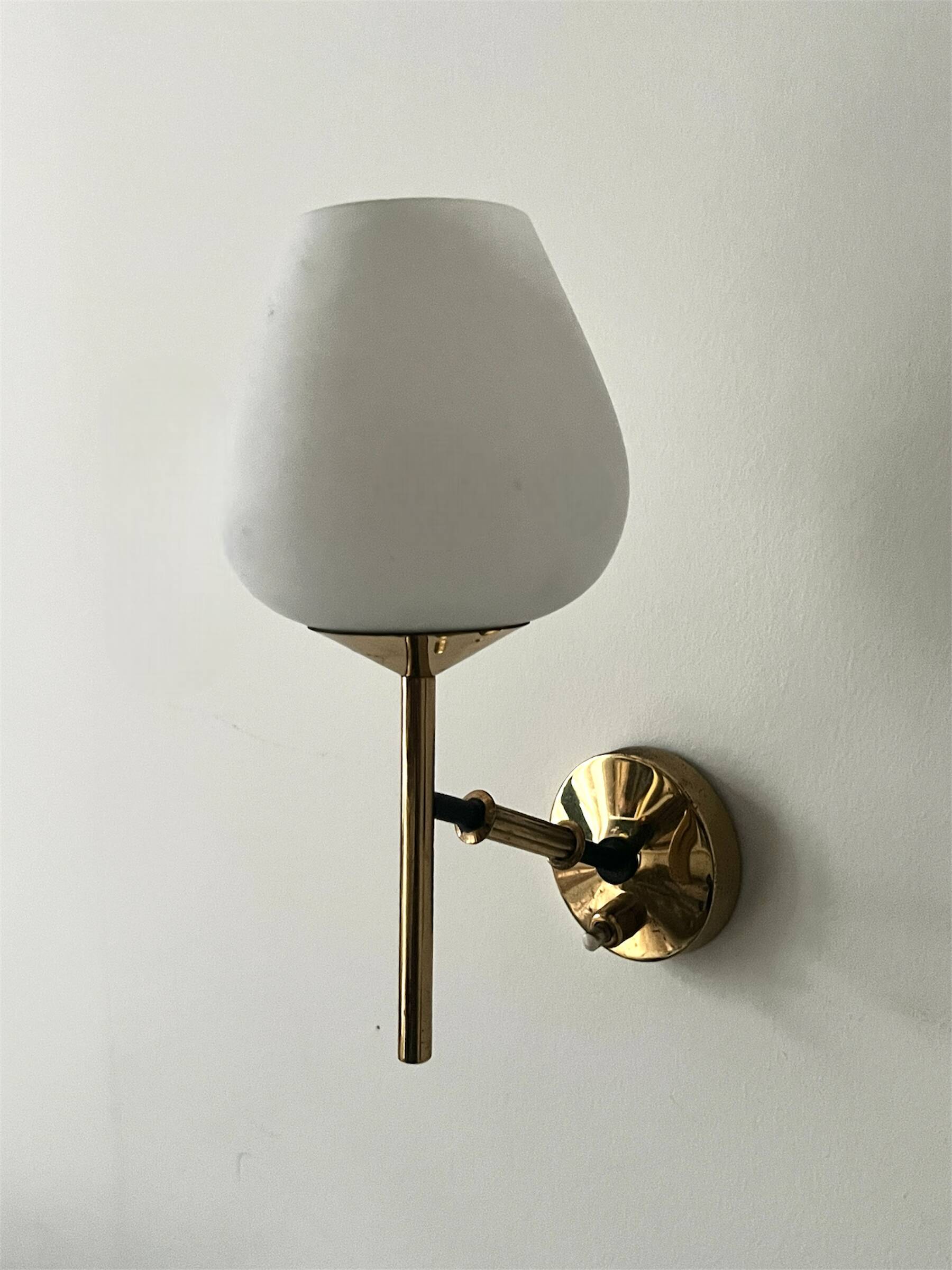 Brass and white opaline glass wall light, Arlus design 1950.