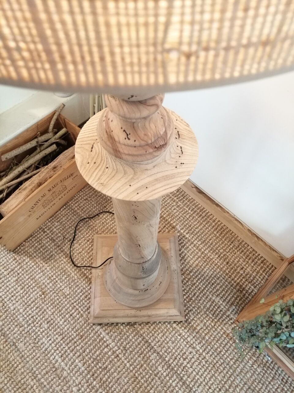 Vintage wooden floor lamp revisited