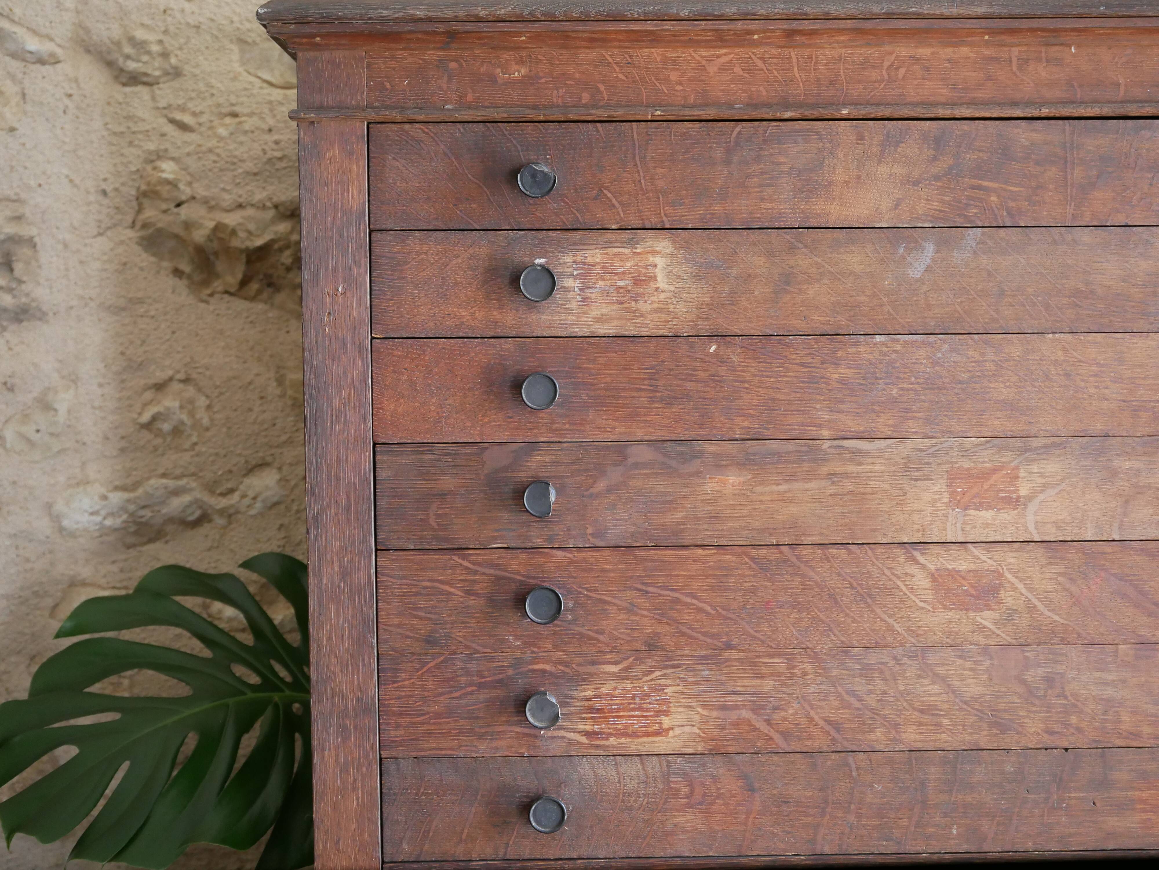 Furniture of trade type printer