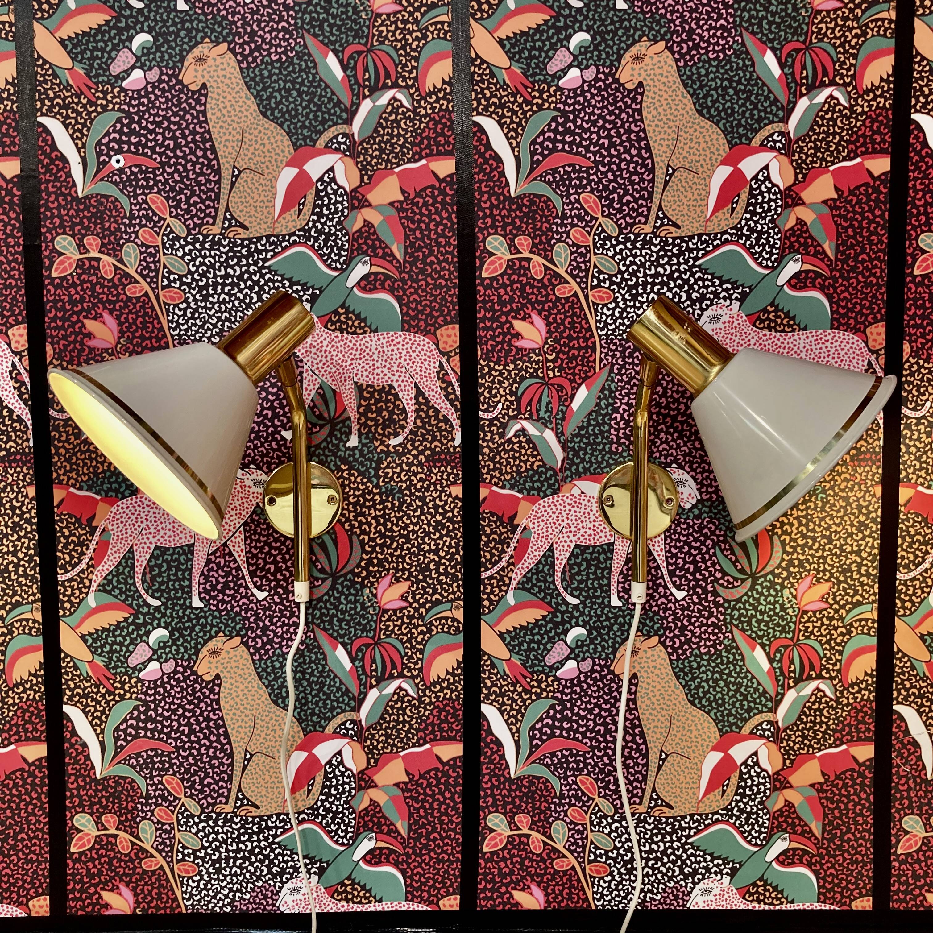 Pair of modular wall lights Scandinavian design 1960.