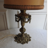 Lampe abat-jour en bronze doré