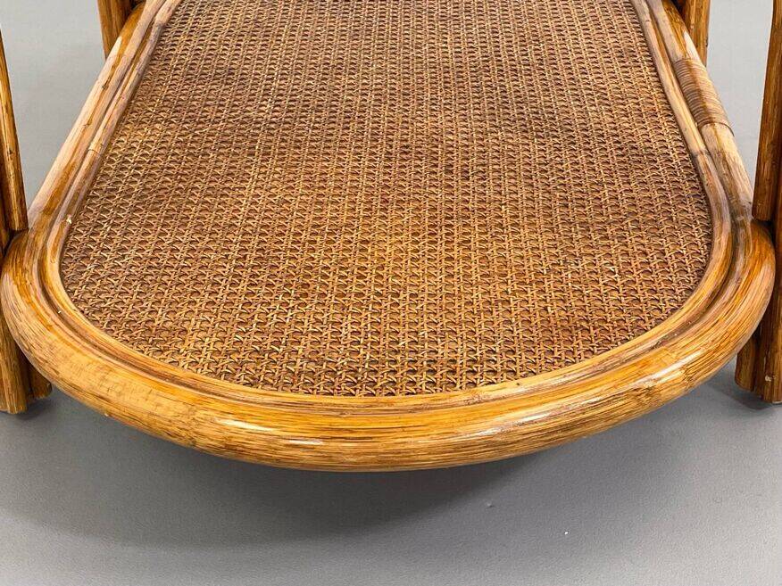 Vintage roasttan coffee table and glass top