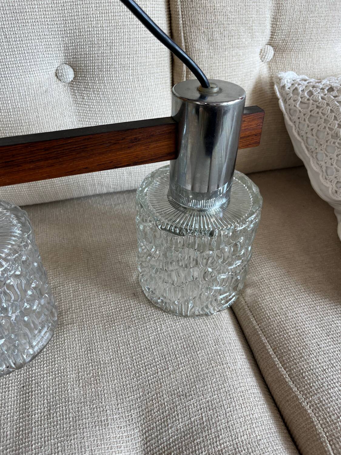 Suspension scandinave en palissandre et chrome 1970