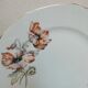Plat en porcelaine aux coquelicots